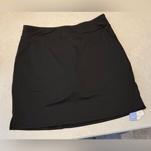 ACEGOLFS Elegant Black Women's Skirt with Shorts